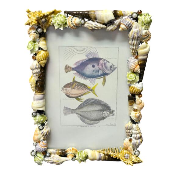 Sanibel Austrian Crystal by Two's Company Seashell Encrusted 5x7 Picture Frame - Picture 3 of 13